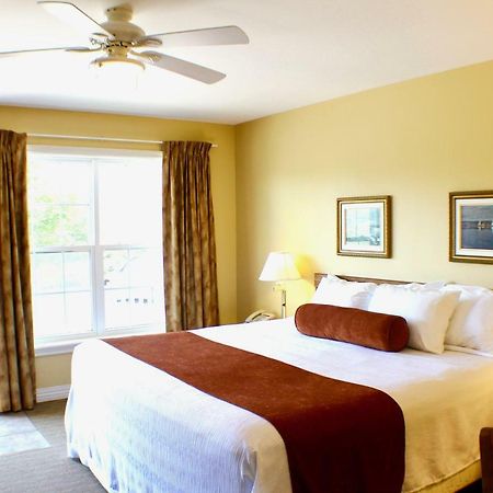 Evangeline Inn & Motel Grand-Pre ภายนอก รูปภาพ