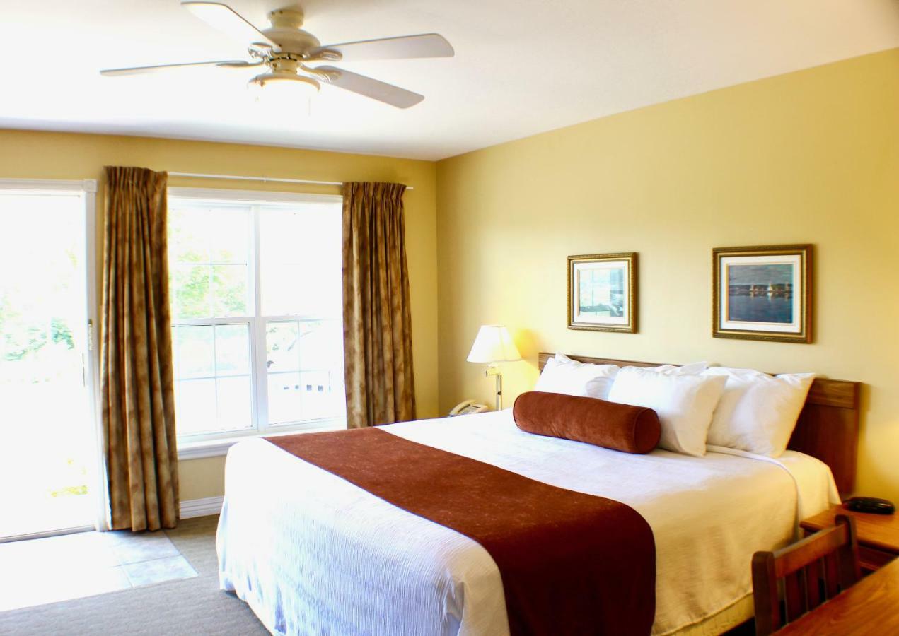 Evangeline Inn & Motel Grand-Pre ภายนอก รูปภาพ
